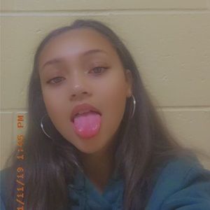 Meet your Posher, Markita